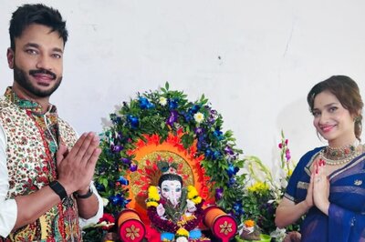 Ganesh Chaturthi: Ankita Lokhande, Vicky Jain Perform Aarti As They Celebrate Bappa