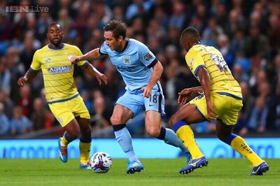 Capital One Cup: Chelsea edge past Bolton; Manchester City rout Sheffield Wednesday