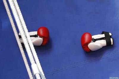 Olympics: Boxing body expels referee in London