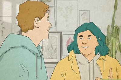 What Does Many Hands Make Light Work Mean?