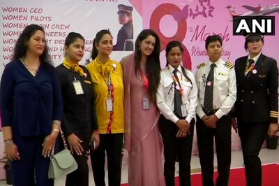International Women's Day 2021: Alliance Air Operates Maiden Flight to Bareilly With All-Women Crew