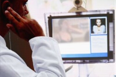 Malay doc says porn surfing 'normal'