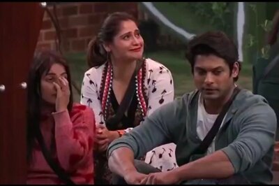 Bigg Boss 13: Shehnaaz Gill Breaks Down as Sidharth Shukla Chooses Arti Singh Over Her
