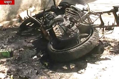 UP: Youth refuses to pay policemen, shot dead