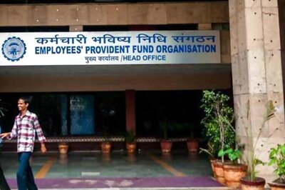 Provident Fund interest rate hiked to 8.8% for 2015-16 financial year