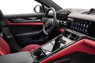 New Porsche Panamera Interior Revealed Ahead of its Global Debut, Clear Images Inside