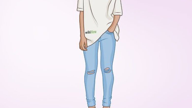 How to Wear an Oversized Shirt