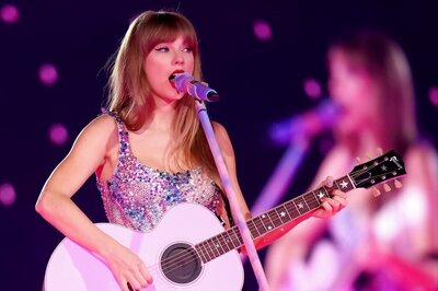 Watch: Taylor Swift Receives 8-Minute Long Standing Ovation