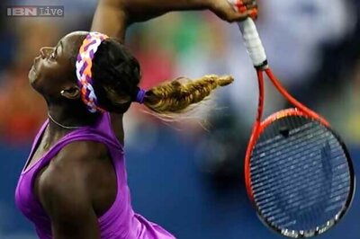Sloane Stephens eases to round three at Flushing Meadows