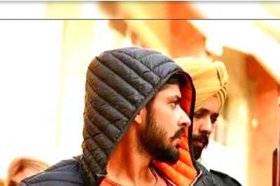 Haryana Police in Maharashtra to Question Santosh Jadhav, Mahakal About Gangster Vikram Brar