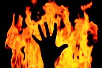 Delhi Govt School Guest Teacher Attempts Self-immolation Accusing Principal of Harassment