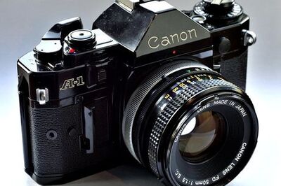How to Use a Canon A 1 35mm Camera