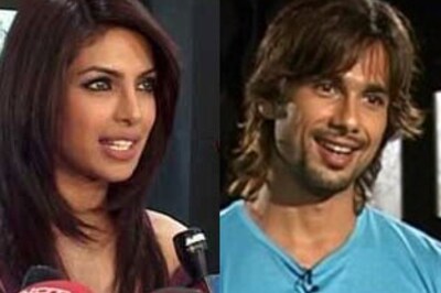 Shahid gets Priyanka off booze, on Yoga