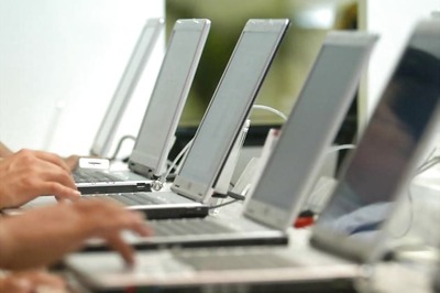 Internet giants oppose Web control in India court