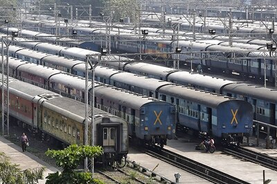 Three Special Trains With 1200 Migrants Each to Leave for UP and Odisha from Gujarat Tonight