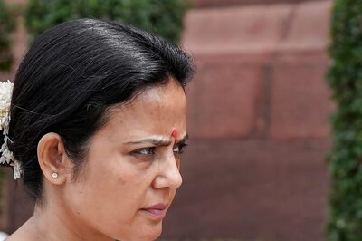 Mahua Moitra to be Disqualified? Ethics Panel to Table Report on MP's Expulsion, 'Ruckus Expected'