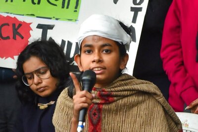 Delhi Police Questions JNUSU President Aishe Ghosh, Two Others in JNU Violence Case