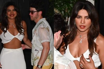 Sexy Video! Priyanka Chopra Flaunts Her Hot Curves In Racy Bralette at Mannara's Party; Watch