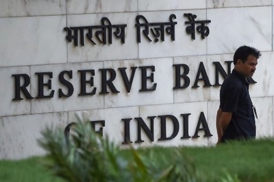 RBI Imposes Ceiling of 70 Years for MD, CEO of Private Bank