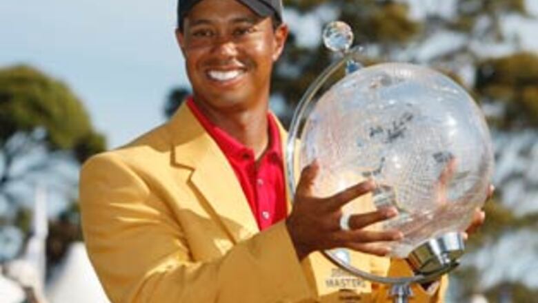Fellow golfer comes out in support of Tiger Woods
