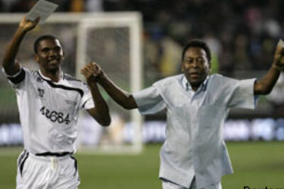 Mandela's birthday soccer match ends in a draw