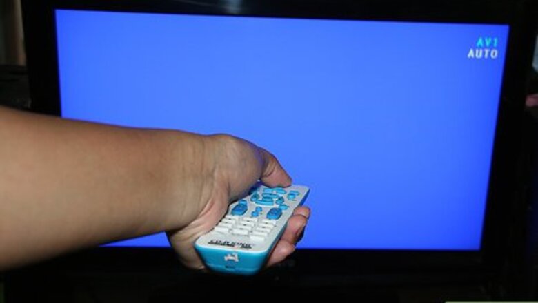 How to Remove Chewing Gum from an LCD TV Screen