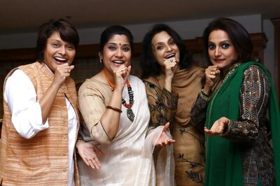 Renuka Sahne Posted a Picture from Antakshri Reunion and It Will Make You Nostalgic