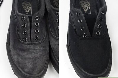 How to Clean Black Vans