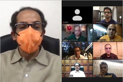 Maharashtra CM Seeks Support of Multiplex, Gym and Newspaper Owners in Fight Against Covid-19