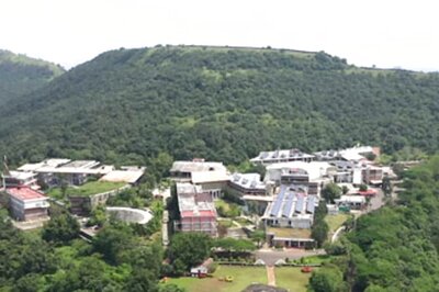 Faculty Sues Symbiosis University for Allegedly Forcing Unvaccinated Staff to Take Unpaid Leaves