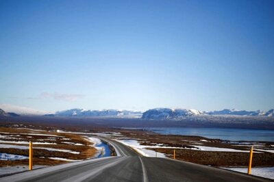 Missing Tourist Plane Found at Bottom of Lake in Iceland