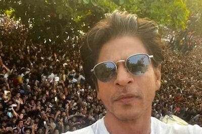 SHOCKING! Two Men Break In At Shah Rukh Khan's Bungalow Mannat; FIR Registered