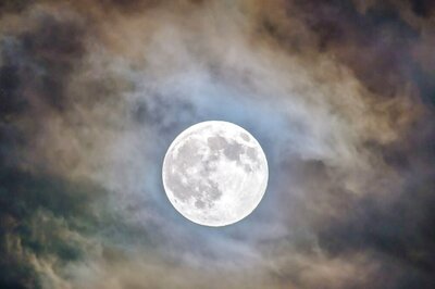 Planning To Capture The Supermoon? Follow These Mobile Camera Tips For Best Results