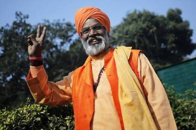 'Will Leave Politics if Rahul Defeats Me in 2019 Lok Sabha Polls': Sakshi Maharaj Dares Congress Chief