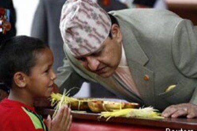 Nepal King ignores crackdown probe