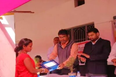 Bihar Govt Distributes Free Books To The Underprivileged; How To Avail The Scheme