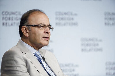 Arun Jaitley to meet economists on Saturday ahead of Budget