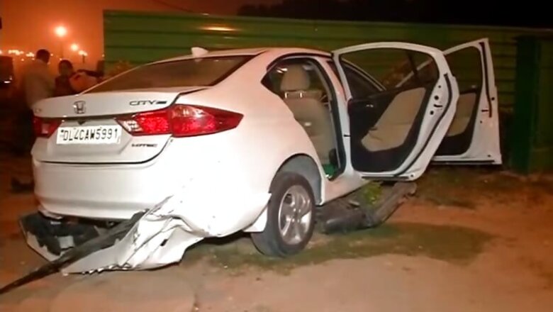 3 injured in accident near Vijay Chowk in central Delhi