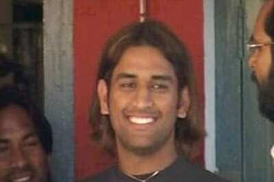 Dhoni to endorse Sonata watches