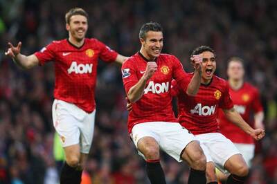 Manchester United secure 20th league title beating Aston Villa 3-0