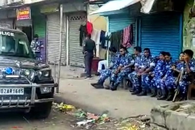 Violence Breaks Out in Bengal's Mominpur, BJP State Chief Among 5 Arrested; Section 144 Clamped