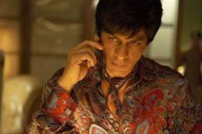 Fans Don't like SRK slick act | Did You?