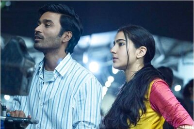 'Atrangi Re' Still Feat Dhanush, Sara Ali Khan Gives us 'Raanjhanaa' Vibes