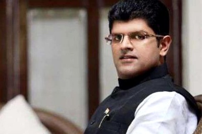 Haryana Kingmaker Dushyant Chautala Likely to Inherit Devi Lal's Political Legacy