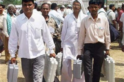 Moderate voting in Uttar Pradesh