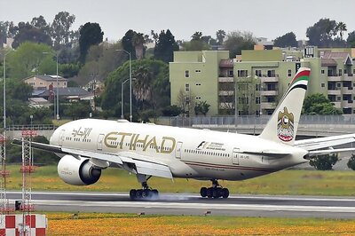 Etihad Airlines Offering Complimentary Covid-19 PCR Tests For Travelers, Flights to China Excluded