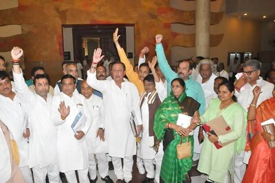 Madhya Pradesh Assembly Session Adjourned Amid Protests Over Suicide of Minister's 'Daughter-in-law'