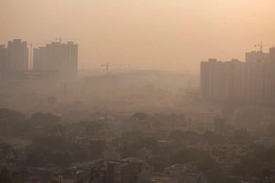 As AQI Surges in Delhi, Can Air Purifiers Really Save You from Severe Air Pollution?