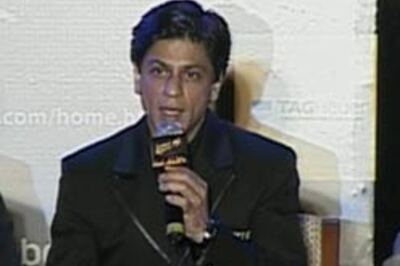 SRK out of action, no fight scenes for six months