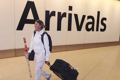 Jet in 'near miss' with UFO close to Heathrow